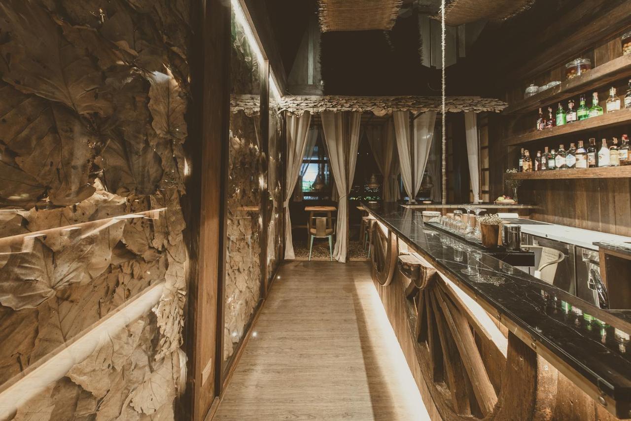 Thee Vijit Lanna By Th District Hotel Chiang Mai Exterior photo