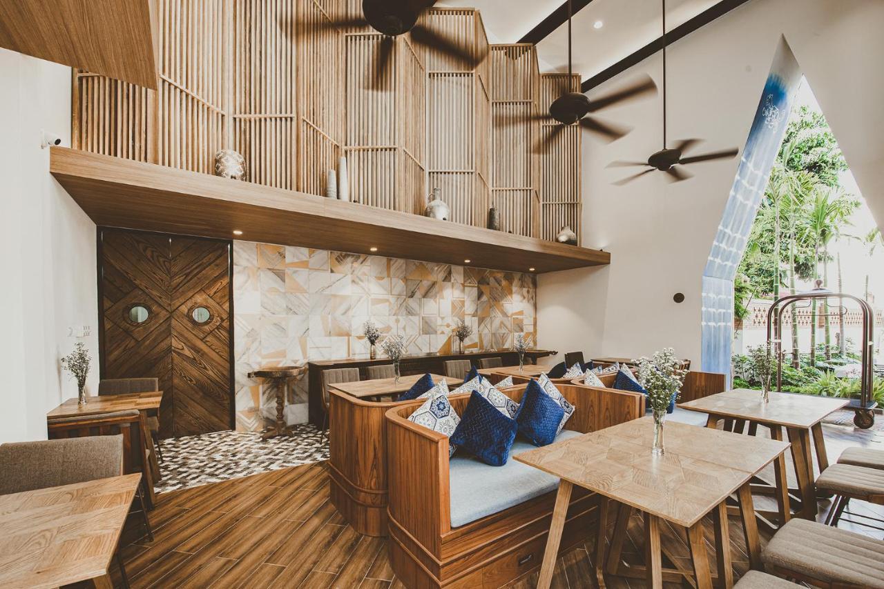 Thee Vijit Lanna By Th District Hotel Chiang Mai Exterior photo